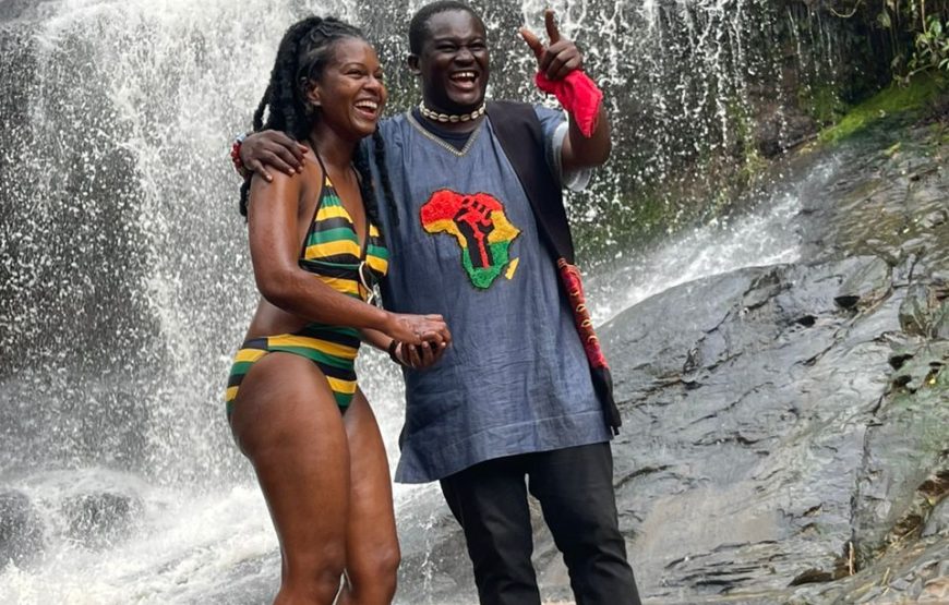 Tour Tetteh Quarshie Cocoa Farm, Aburi Gardens, Craft Village, and Waterfalls, Ghana