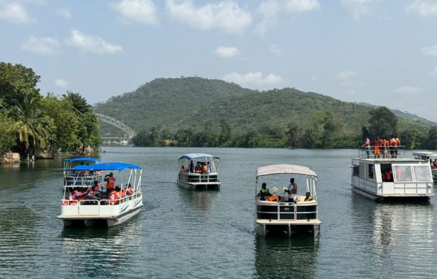 Volta River Adventure: Akosombo Cruise, Adomi Bridge Walk & Shai Hills Monkey Watch